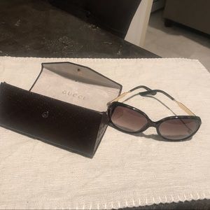 Authentic Gucci sun glasses